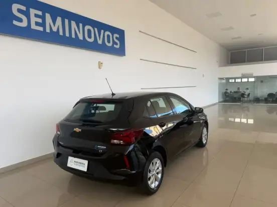 CHEVROLET-ONIX-2022