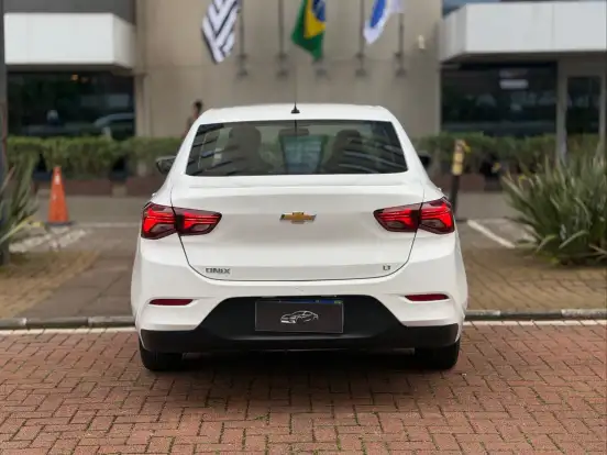 CHEVROLET-ONIX-2020