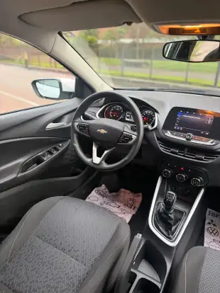 CHEVROLET-ONIX-2020