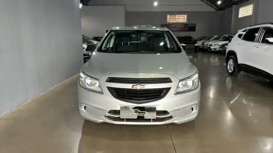 CHEVROLET-ONIX-2018