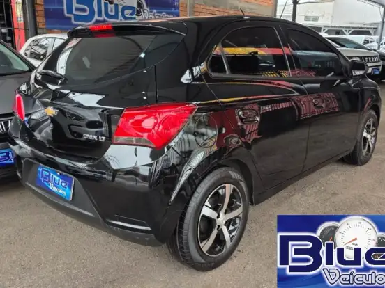 CHEVROLET-ONIX-1.0 MPFI LT 8V FLEX 4P MANUAL CHEVROLET-ONIX-2016