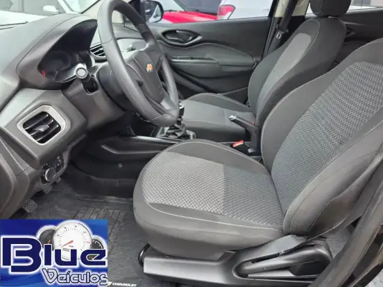 CHEVROLET-ONIX-2016