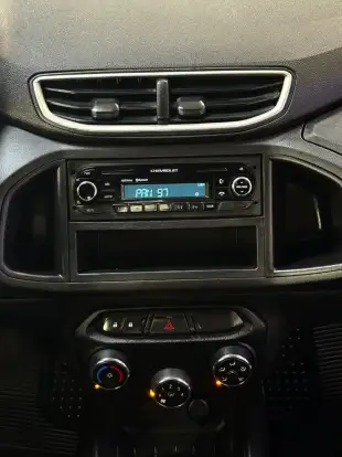 CHEVROLET-ONIX-2016