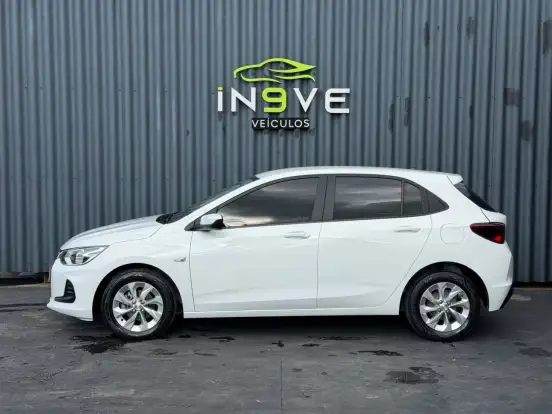 CHEVROLET-ONIX-2022