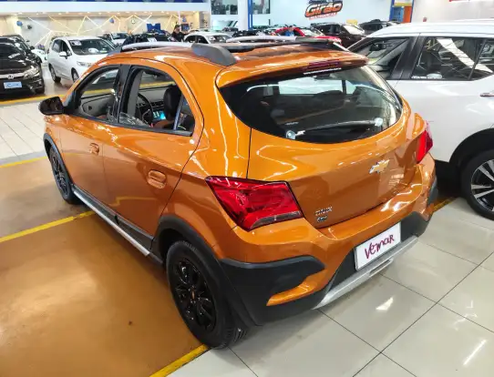 CHEVROLET-ONIX-1.4 MPFI ACTIV 8V FLEX 4P AUTOMÁTICO CHEVROLET-ONIX-2019