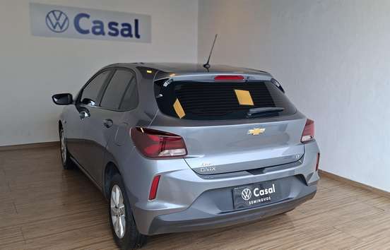 CHEVROLET-ONIX-2022