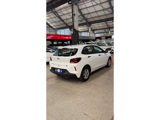 CHEVROLET-ONIX-2024