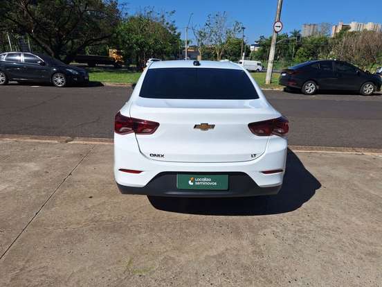 CHEVROLET-ONIX-2024