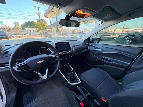 CHEVROLET-ONIX-2022