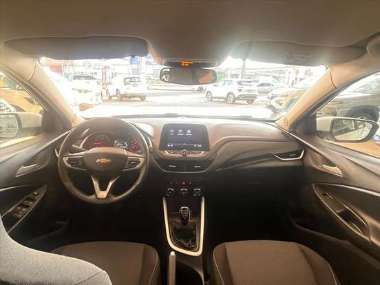 CHEVROLET-ONIX-2022