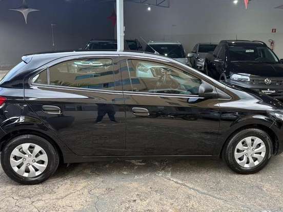 CHEVROLET-ONIX-1.0 MPFI JOY 8V FLEX 4P MANUAL CHEVROLET-ONIX-2020