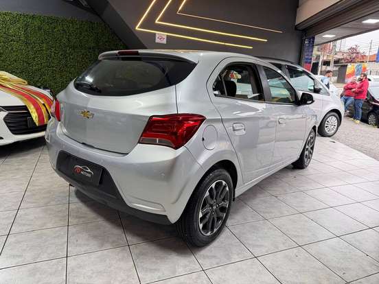 CHEVROLET-ONIX-1.0 MPFI LT 8V FLEX 4P MANUAL CHEVROLET-ONIX-2018