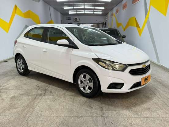 CHEVROLET-ONIX-2018