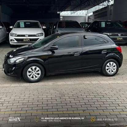 CHEVROLET-ONIX-2018