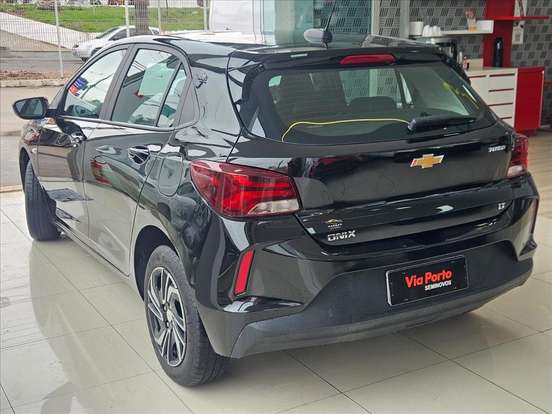 CHEVROLET-ONIX-1.0 TURBO FLEX LT AUTOMÁTICO CHEVROLET-ONIX-2024