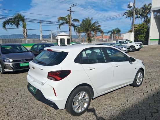 CHEVROLET-ONIX-2025