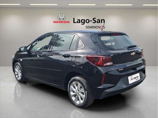CHEVROLET-ONIX-2021