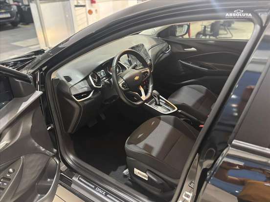 CHEVROLET-ONIX-2024