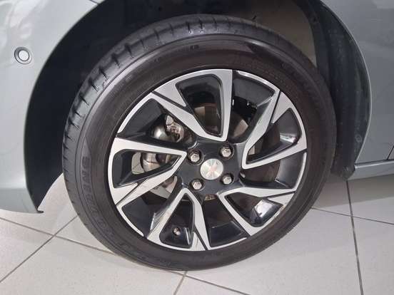 CHEVROLET-ONIX-1.0 TURBO FLEX PLUS PREMIER AUTOMÁTICO CHEVROLET-ONIX-2025