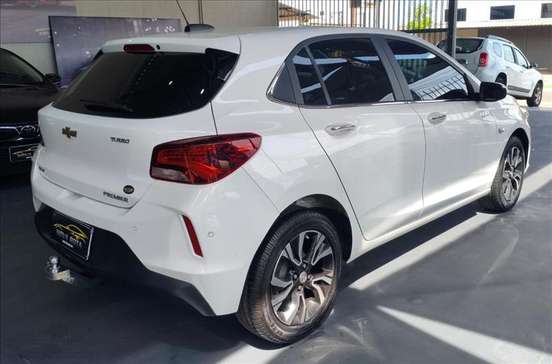 CHEVROLET-ONIX-2022