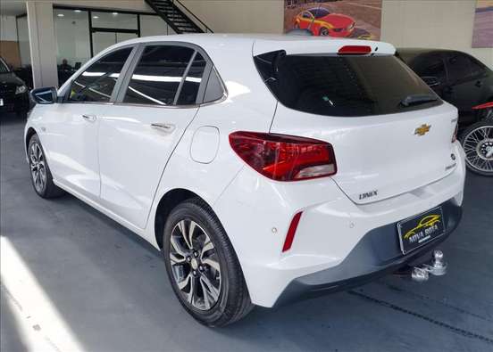 CHEVROLET-ONIX-2022