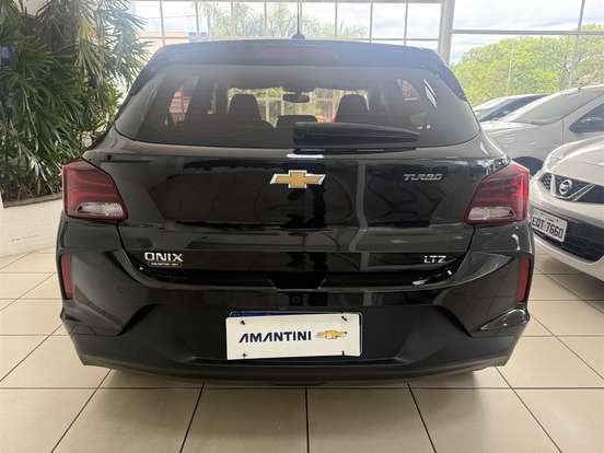 CHEVROLET-ONIX-1.0 TURBO FLEX PREMIER AUTOMÁTICO CHEVROLET-ONIX-2024