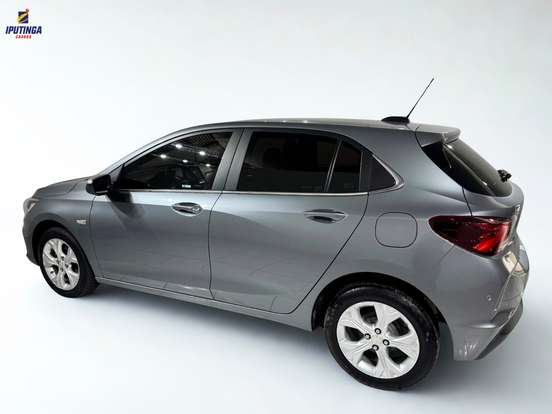 CHEVROLET-ONIX-2021