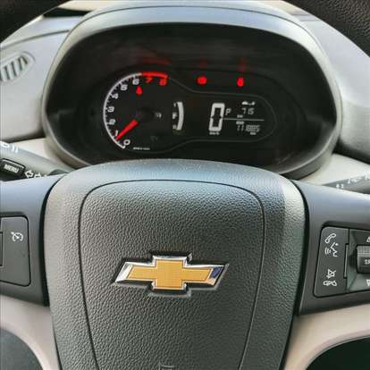 CHEVROLET-ONIX-2019