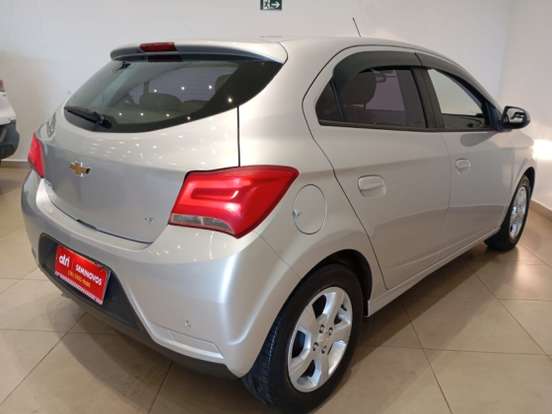 CHEVROLET-ONIX-1.4 MPFI LT 8V FLEX 4P MANUAL CHEVROLET-ONIX-2019