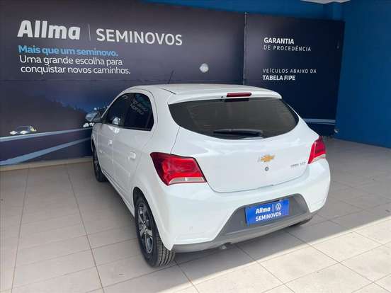 CHEVROLET-ONIX-1.4 MPFI LTZ 8V FLEX 4P AUTOMÁTICO CHEVROLET-ONIX-2017