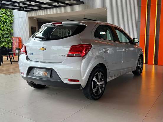 CHEVROLET-ONIX-1.4 MPFI LTZ 8V FLEX 4P AUTOMÁTICO CHEVROLET-ONIX-2018