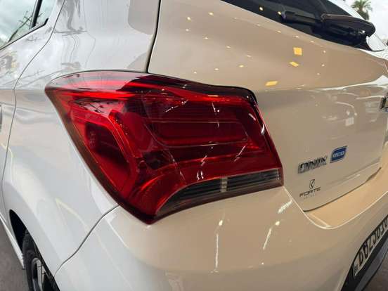 CHEVROLET-ONIX-2018