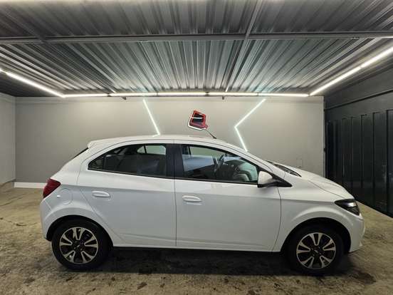 CHEVROLET-ONIX-1.4 MPFI LTZ 8V FLEX 4P AUTOMÁTICO CHEVROLET-ONIX-2014