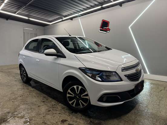 CHEVROLET-ONIX-2014
