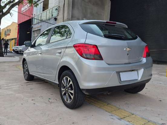 CHEVROLET-ONIX-1.4 MPFI LTZ 8V FLEX 4P AUTOMÁTICO CHEVROLET-ONIX-2015