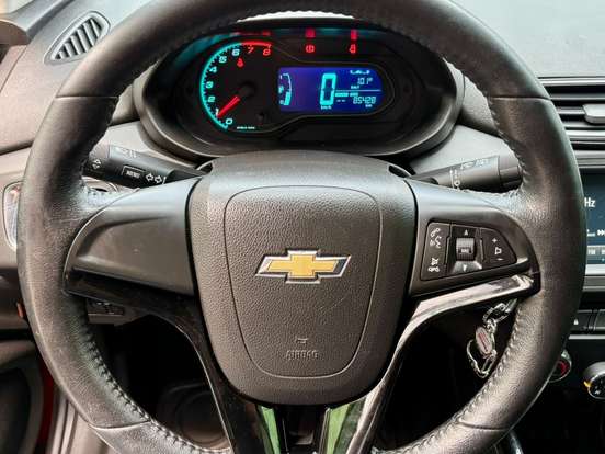 CHEVROLET-ONIX-2017