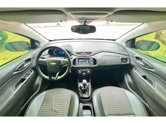 CHEVROLET-ONIX-2017