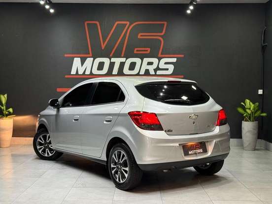 CHEVROLET-ONIX-2014