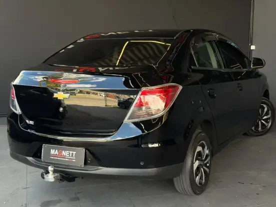CHEVROLET-PRISMA-2015
