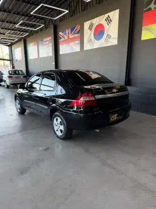 CHEVROLET-PRISMA-2011