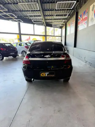 CHEVROLET-PRISMA-2011
