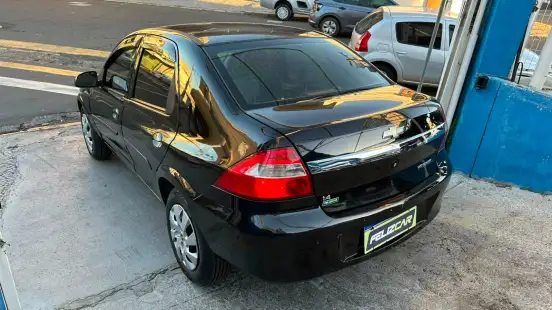 CHEVROLET-PRISMA-2012