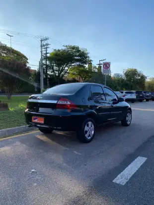 CHEVROLET-PRISMA-2011