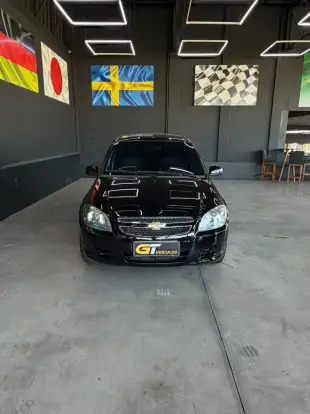 CHEVROLET-PRISMA-2011