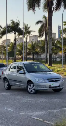 CHEVROLET-PRISMA-2011