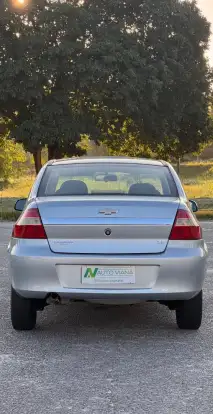 CHEVROLET-PRISMA-2011
