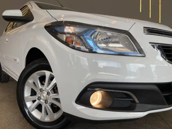 CHEVROLET-PRISMA-1.4 MPFI LTZ 8V FLEX 4P AUTOMÁTICO CHEVROLET-PRISMA-2014