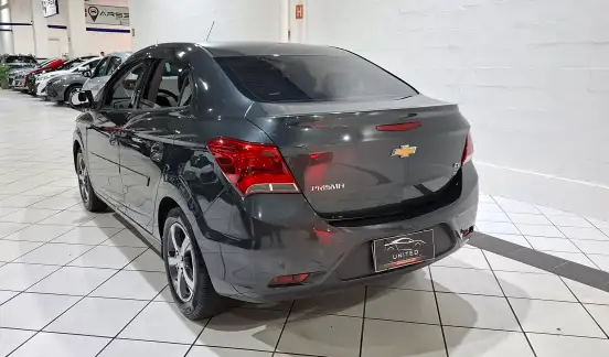 CHEVROLET-PRISMA-2018