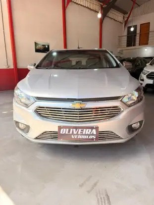 CHEVROLET-PRISMA-2018