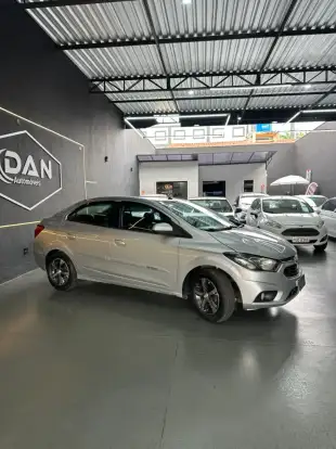 CHEVROLET-PRISMA-2018